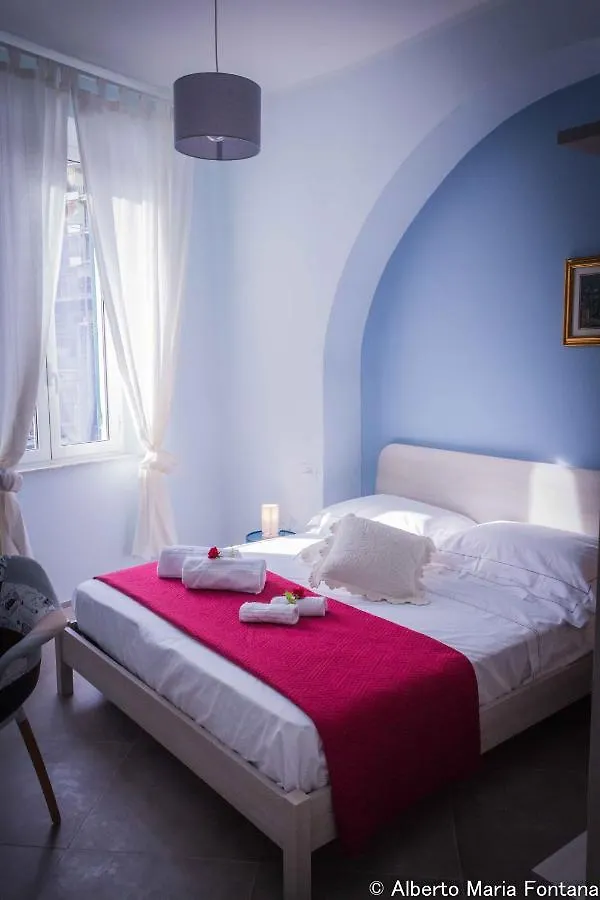 Residenza Florida Bed & Breakfast Noli